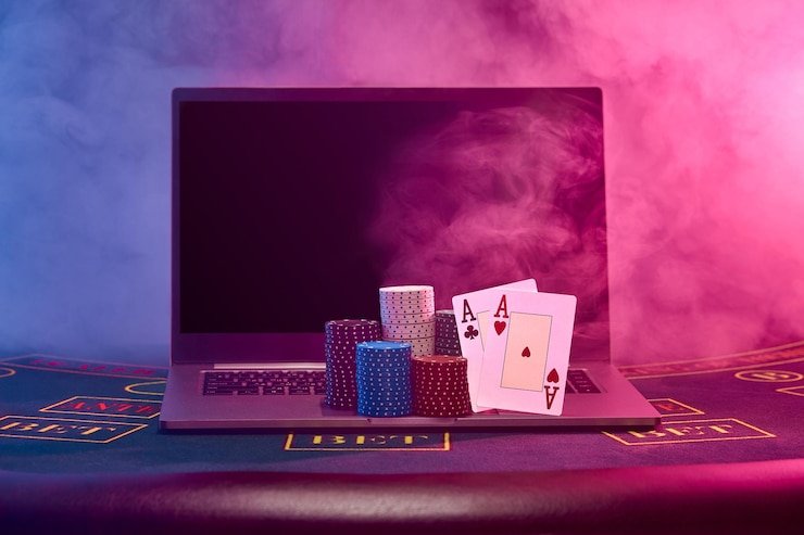 Layar putaran gratis Ganesha Gold menampilkan simbol wild dengan pengganda pembayaran