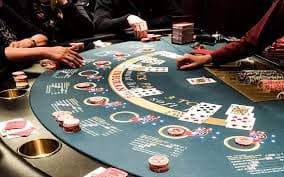 Dealer live Sic Bo di studio airtogel